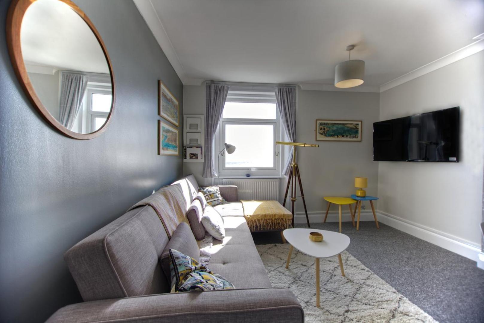 The Seagulls Nest - *